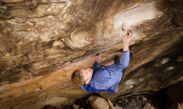 Video: Kletterweltmeister Jakob Schubert über Sturheit am Boulder Sleepwalker und wie Felsschwächen im Weltcup weit nach vorne führen können