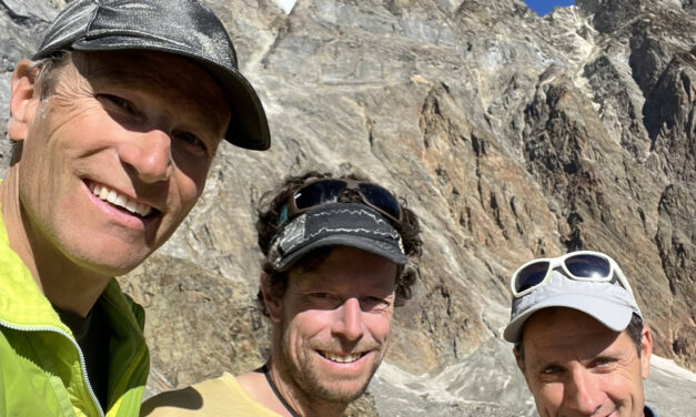 Peter Von Känel, Rolf Zurbrügg und Silvan Schüpbach melden Erstbegehung am Rottalhorn (3971m) Westwand