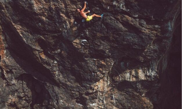 Video: Chris Sharma klettert mit "Black Pearl" seine bisher schwerste DWS-Route