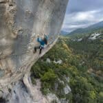 Laura Rogora punktet mit „Supercrackinette“ und „La castagne“ zwei [9a+]