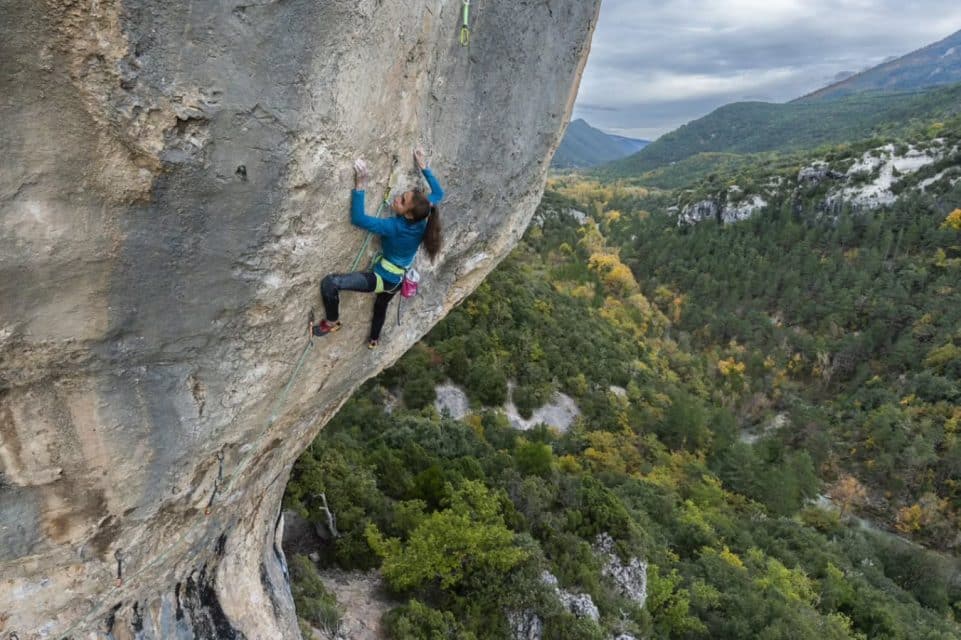 Laura Rogora punktet mit „Supercrackinette“ und „La castagne“ zwei [9a+]