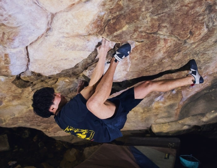 Ryuichi Murai holt sich die 5. Begehung von „Return of the Sleepwalker“ 9A/V17