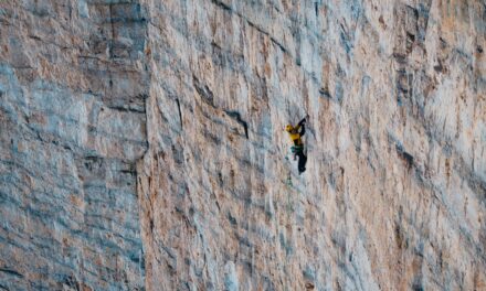 Simon Gietl meldet Solo-Begehung der Route „Phantom der Zinne“ IX- obl.(IX+)