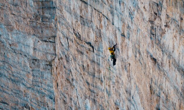 Simon Gietl meldet Solo-Begehung der Route „Phantom der Zinne“ IX- obl.(IX+)