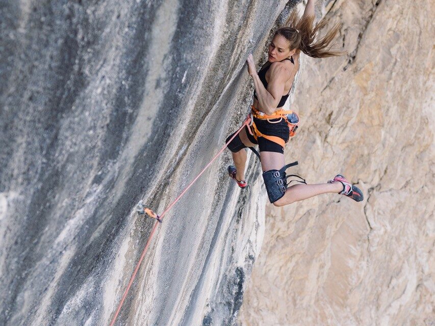 Eva M. Hammelmüller klettert „Bombardino“ (9a+)