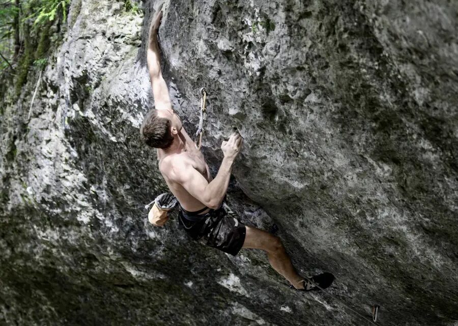 Moritz Welt wiederholt „Unplugged“ (9a) im Frankenjura