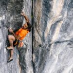 Alexander Huber klettert „Feuersalamander“ (X/8b)