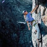 Lara Neumeier komplettiert mit der Begehung „Des Kaisers Neue Kleider“ die Alpine Trilogie